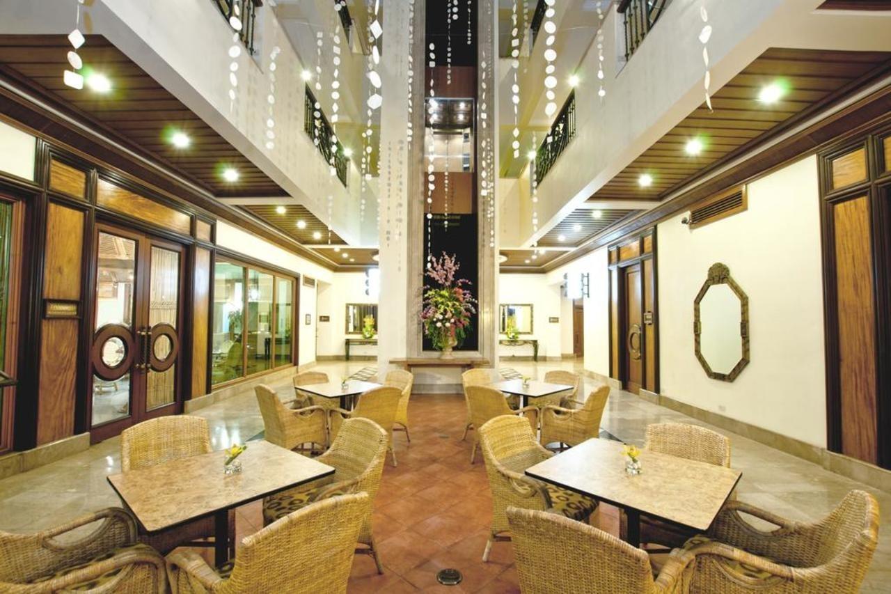 The Legend Palawan Hotel Puerto Princesa Exterior foto