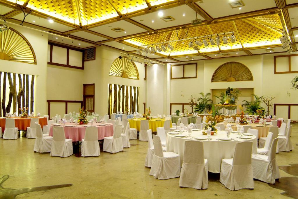 The Legend Palawan Hotel Puerto Princesa Exterior foto
