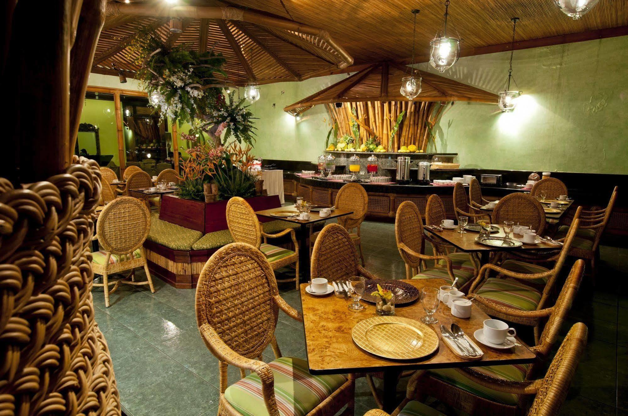 The Legend Palawan Hotel Puerto Princesa Exterior foto